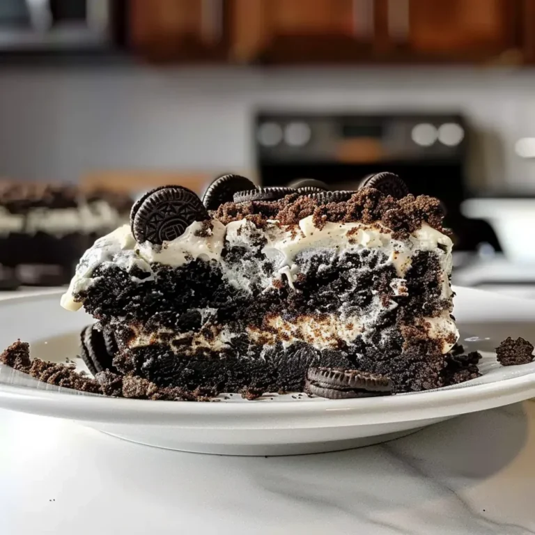 Oreo Earthquake Cake